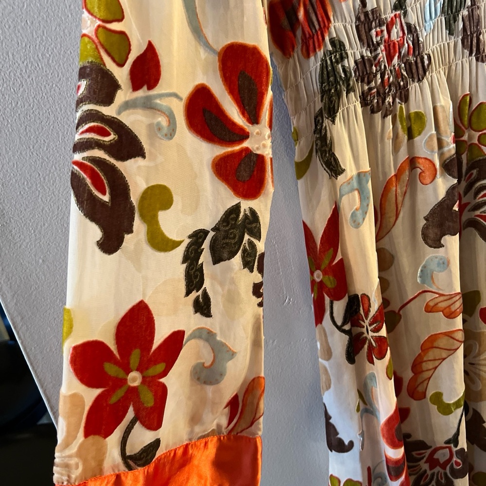 Bb Dress100% Silk wavy sleeves and sheer floral embroidery Sz M Multicolor F - Picture 7 of 15